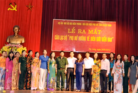 Thành viên CLB “Phụ nữ hướng về biên giới, biển đảo”.