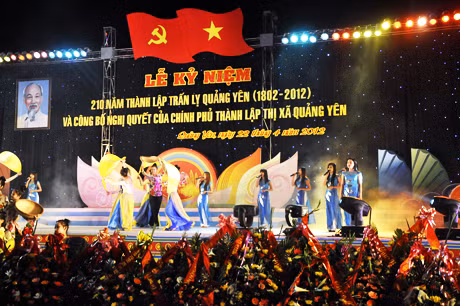 biểu diễn văn nghệ