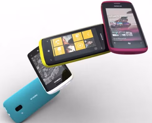 Điện thoại Nokia Lumia đang đạt những kết quả khả quan, nhưng chưa đủ để giúp hãng này giữ ngôi vương.