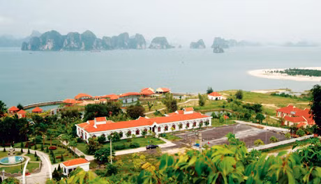 Một góc khu du lịch Bãi Dài (Vân Đồn).