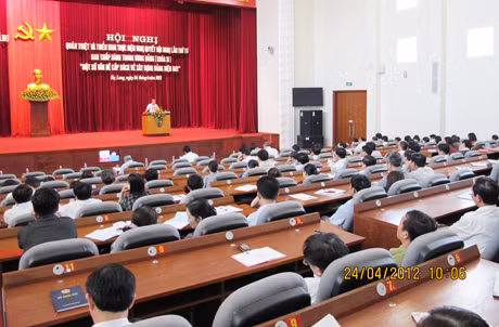 Quang cảnh hội nghị.