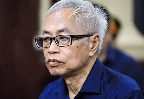 Ông Trần Phương Bình trong lần ra tòa năm ngoái. Ảnh: Hữu Khoa.