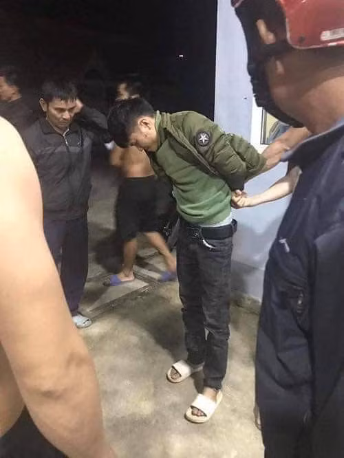 Đối tượng Giáp bị khống chế.