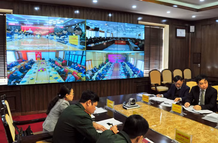 Cuộc họp được truyền trực tuyến tới 3 địa phương biên giới: Móng Cái, Hải Hà và Bình Liêu.