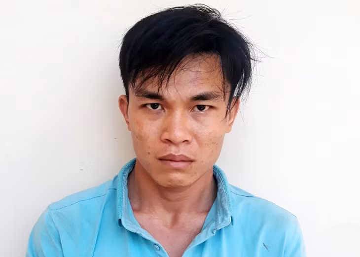 Nguyễn Chí Tâm tại cơ quan công an. Ảnh: Công an Trà Vinh cung cấp.