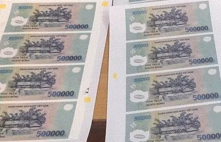 Số tiền giả được công an thu giữ. (Ảnh: Công an cung cấp)