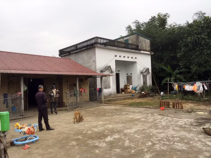 Ngôi nhà mái bằng của gia đình anh