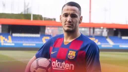  Tân binh đầu tiên của Barcelona.