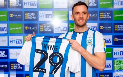  Andy King không còn tương lai ở Leicester.