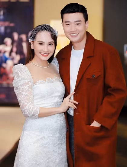 Bảo Thanh và Quốc Trường có nhiều cảnh thân mật trong 