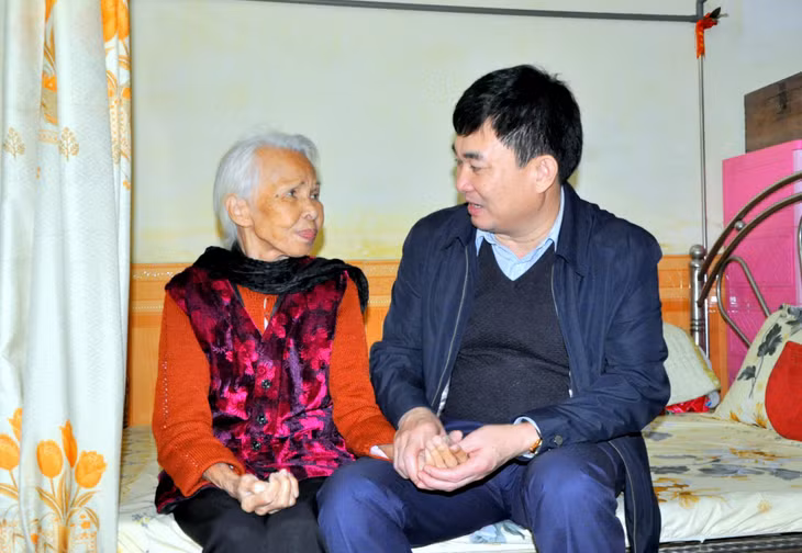 Đồng chí Ngô Hoàng Ngân 