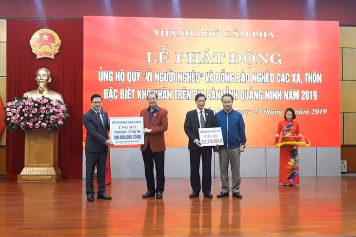 TP Cẩm Phả phát động ủng hộ Quỹ Vì người nghèo, tháng 12/2019.