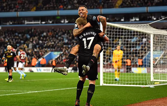 De Bruyne và Jesus cũng ghi dấu ấn ở trận này.