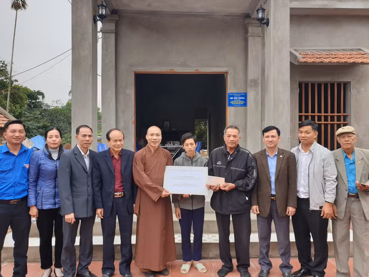 Trao tặng nhà tình thương cho trẻ mồ côi tại TX Quảng Yên ảnh 1 Trao tặng nhà tình thương cho trẻ mồ côi tại TX Quảng Yên ảnh 1