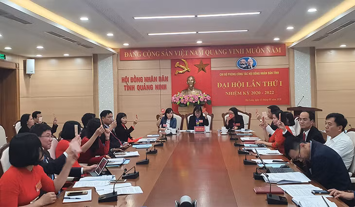 Quang cảnh đại hội