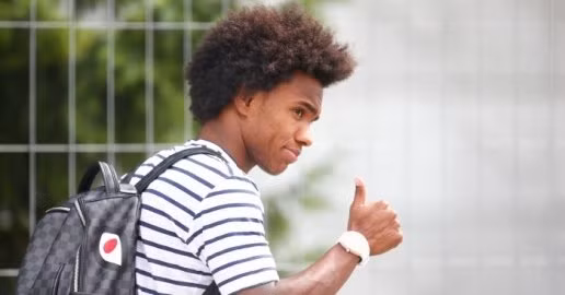  Willian đã ở rất gần Man Utd?