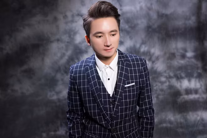 Phan Mạnh Quỳnh ra bài hát mới nhưng không tích cực quảng bá trên truyền thông.