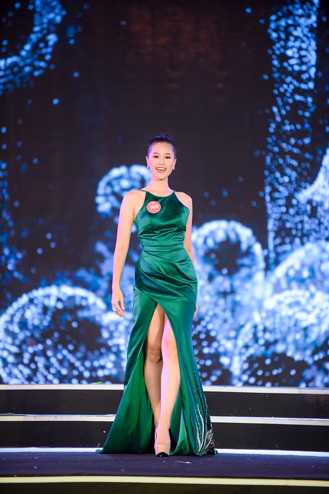 Nguyễn Hoàng Bảo Châu – SBD 169