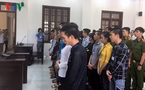 Các bị cáo tại phiên tòa.