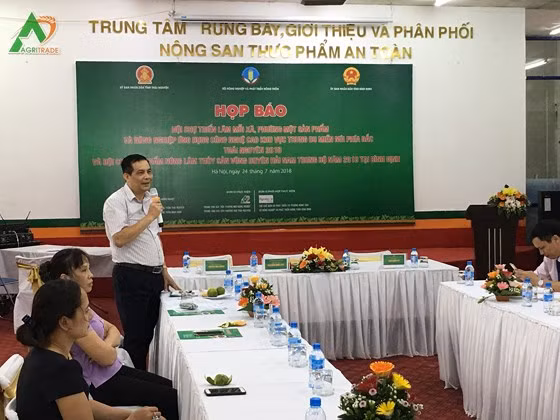 Họp báo giới thiệu triển lãm