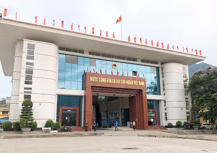 Cửa khẩu Hoành Mô (Bình Liêu).