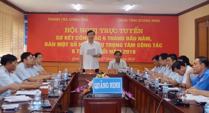 Đồng chí Nguyễn Đức Long, Phó Bí thư Tỉnh ủy, Chủ tịch UBND tỉnh phát biểu công tác thanh tra của Quảng Ninh tại hội nghị trực tuyến.