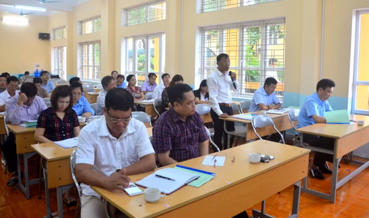 Chủ tịch Hội Nông dân TP Móng Cái tham gia tham luận tại Hội nghị