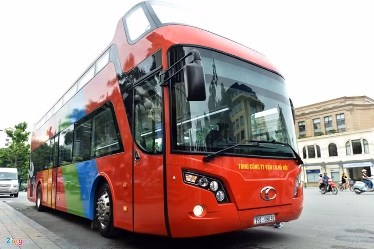 Mô hình xe buýt hai tầng phục vụ du lịch sẽ được áp dụng tại cả Hà Nội và TP.HCM trong khoảng 2 tháng tới.