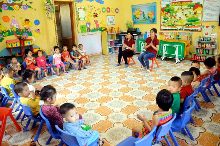 Một giờ học của nhóm trẻ 24-36 tháng tuổi, Trường Mầm non Đồng Lâm (huyện Hoành Bồ).