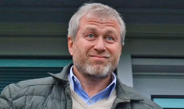  Abramovich duyệt chi 200 triệu bảng cho Chelsea.