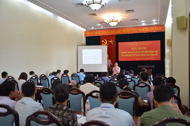 Quang cảnh hội nghị
