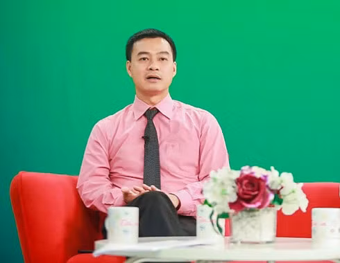Tiến sĩ Phạm Hữu Cường - Giáo viên dạy Ngữ Văn (Ảnh NVCC)