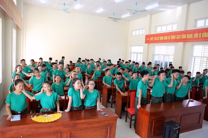 Các em còn được tham gia các lớp học kỹ năng sống.
