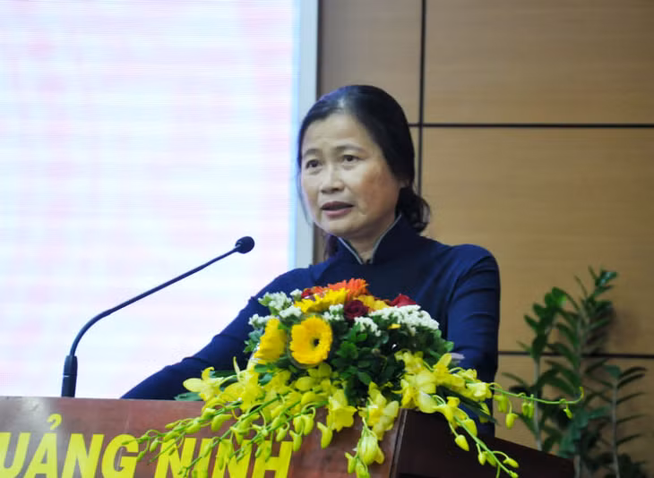 Đồng chí Đỗ Thị Hoàng, Phó Bí thư Thường trực Tỉnh ủy phát biểu chỉ đạo tại lễ bế mạc