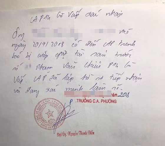 Đơn trình báo vụ giật túi xách chứa hơn 2 tỷ đồng của 2 vợ chồng