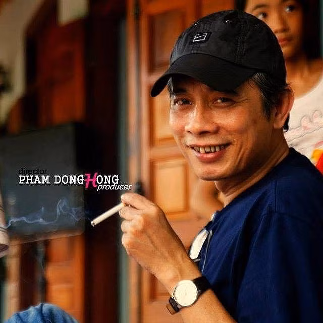 Đạo diễn Phạm Đông Hồng