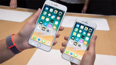 Người dùng chủ yếu chọn iPhone đời cũ như iPhone 6, 6S bởi mức giá rẻ. Ảnh: Cnet.