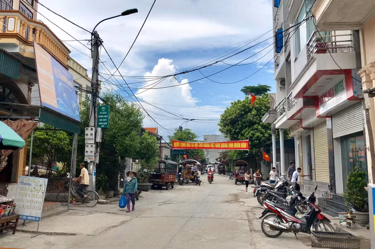 Từ năm 2015, kinh tế- xã hội của xã Quan Lạn (Vân Đồn) đã có nhiều khởi sắc sau khi được hòa lưới điện quốc gia