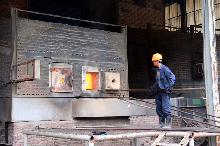 Xử lý rác thải tại Nhà máy rác Khe Giang, xã Thượng Yên Công, TP Uông Bí