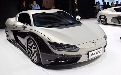 Event K50 sao chép kiểu dáng của Bugatti.
