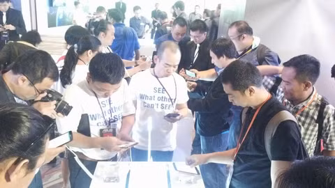 Hào hứng trải nghiệm ZenFone 2.
