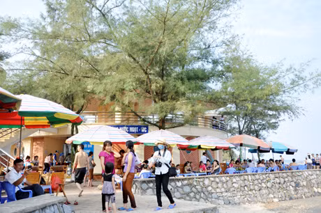 Khu du lịch Trà Cổ.