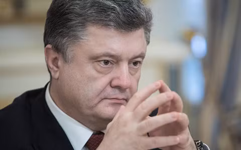 Tổng thống Ukraine Poroshenko (ảnh: Sputnik)