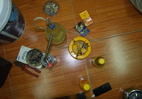 Tang vật thu tại nhà riêng của bị can Trung.