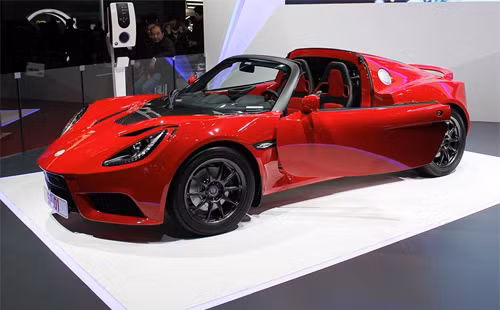 Detroit Electric SP01 học theo Lotus Elise.