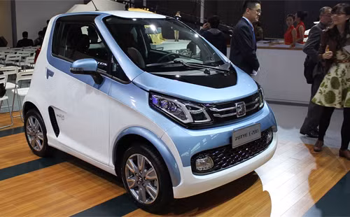  Phong cách Smart ForTwo của Zotye E200.