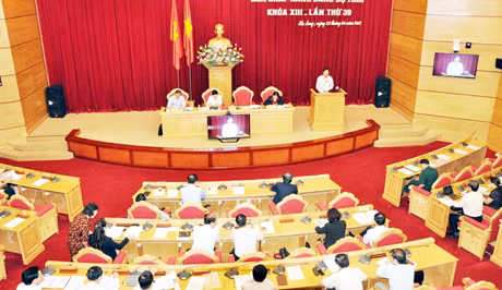 Đồng chí Nguyễn Văn Đọc, Bí thư Tỉnh ủy, Chủ tịch HĐND tỉnh 