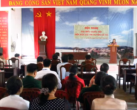 Quang cảnh buổi tiếp xúc.