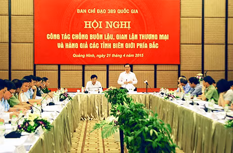 Đồng chí Đinh Tiến Dũng, Ủy viên TƯ Đảng, Bộ trưởng Bộ Tài chính, Phó trưởng Ban chỉ đạo 389 Quốc gia.