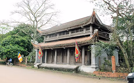 Tam quan chùa Bắc Mã xây dựng xong từ lâu nhưng chỉ đóng cửa để đấy.